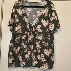 Torrid Floral Blouse - Black and White
